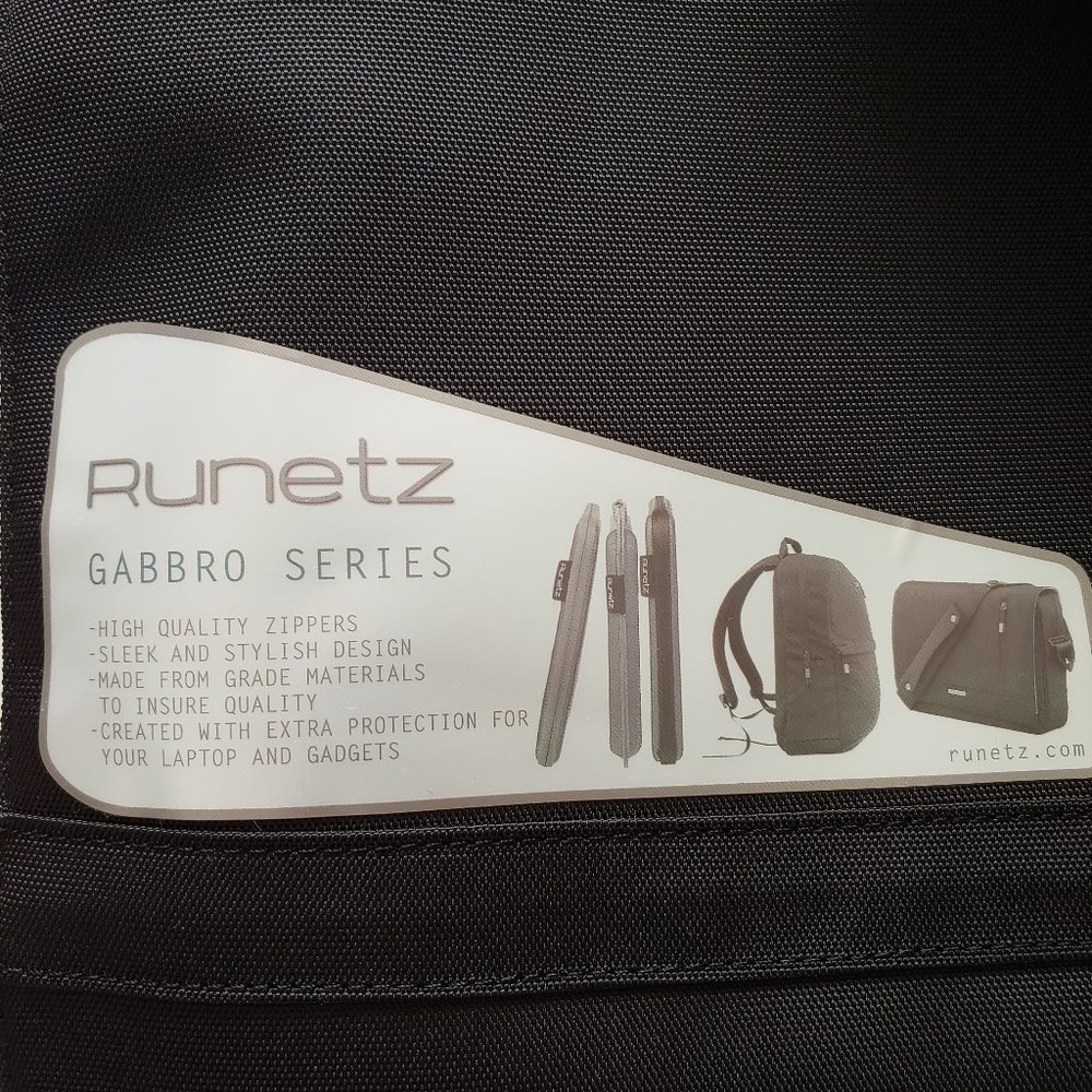 Final Price ⬇ Runetz Laptop/Shoulder Bag. - Picture 7 of 12